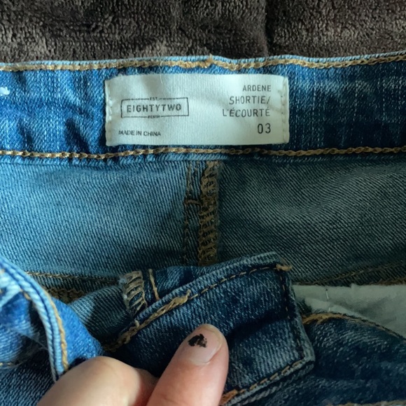 2 for $20 jean shorts - Picture 3 of 7